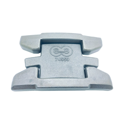 Gefabriceerd met behulp van een machine voor het vervaardigen van een gefabriceerd product