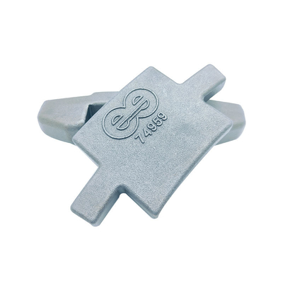 Gefabriceerd met behulp van een machine voor het vervaardigen van een gefabriceerd product